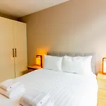 Guestready - Vibrant Apartment In Dolphins Barn